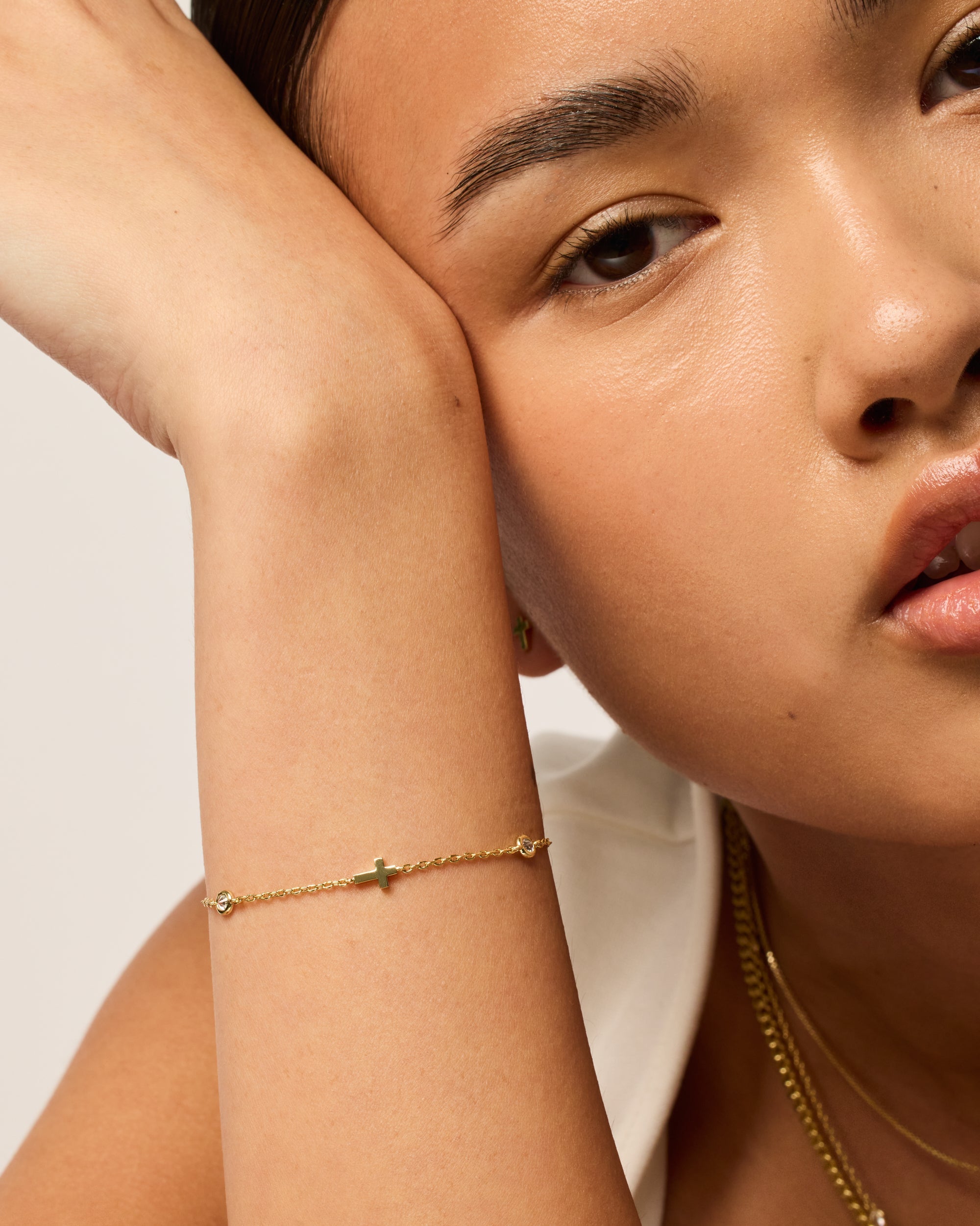 Simulated Diamond Cross Station Chain Bracelet