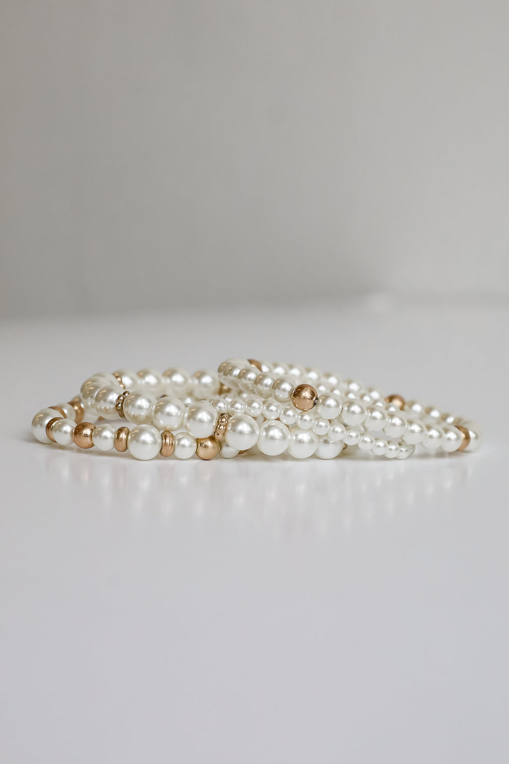Aurora Gold Pearl Bracelet Set