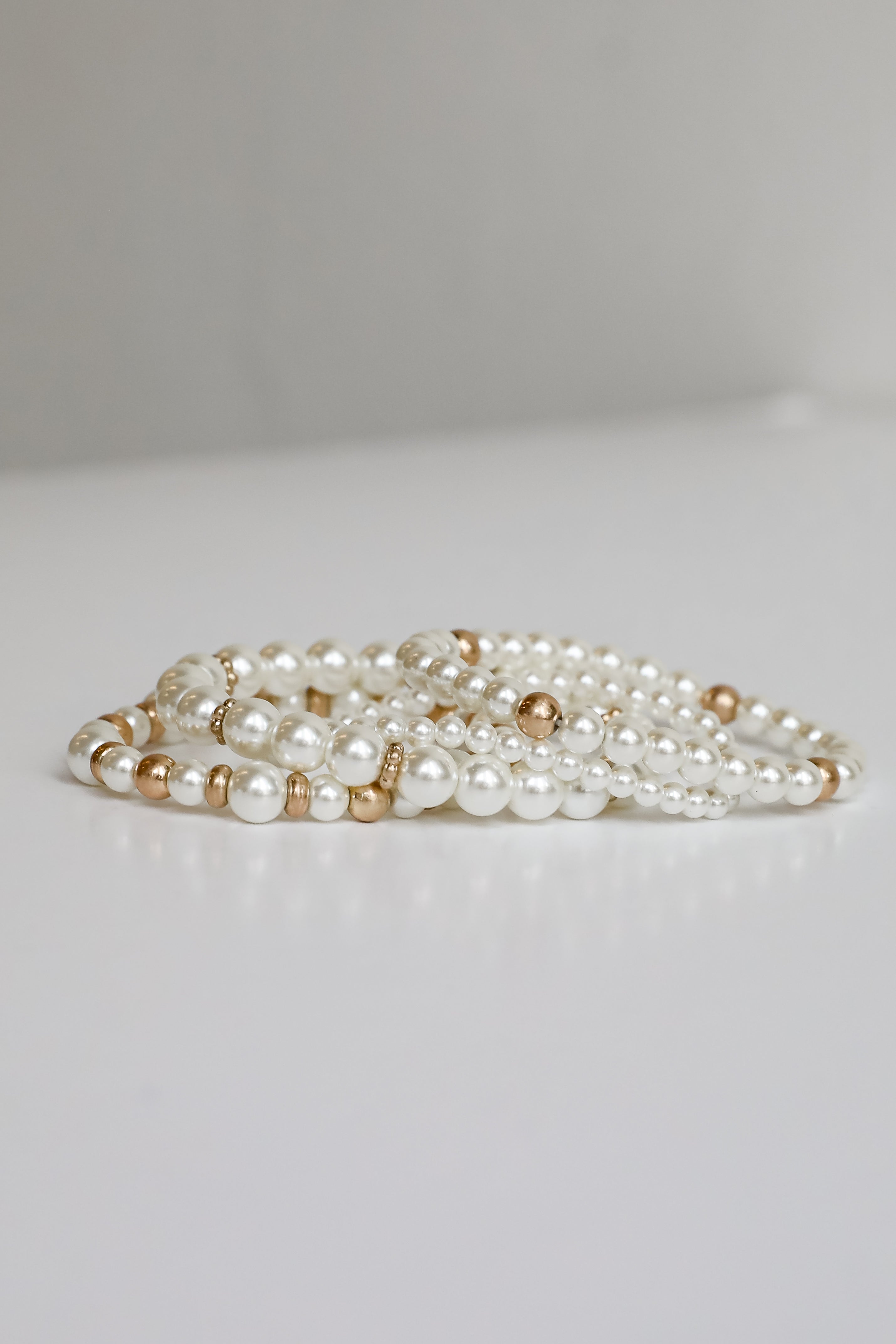 Aurora Gold Pearl Bracelet Set
