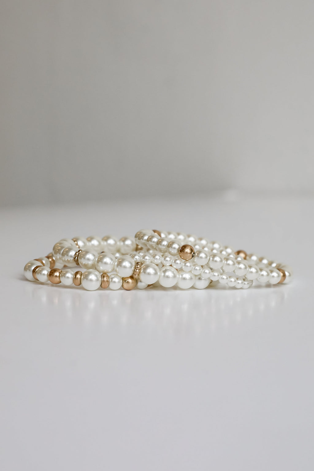 Aurora Gold Pearl Bracelet Set